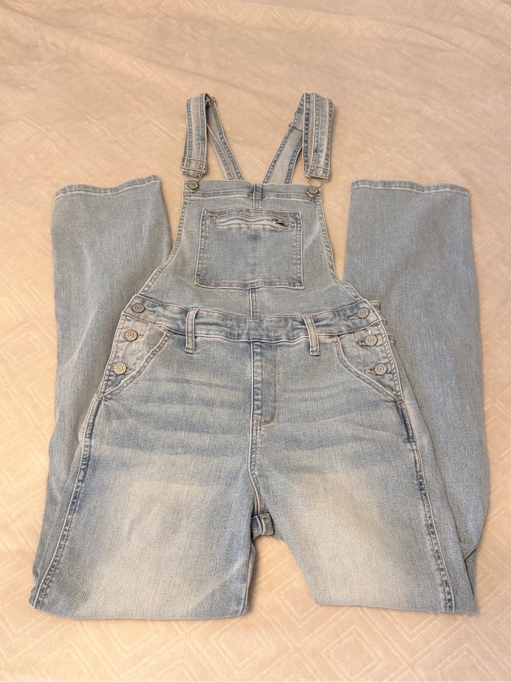 NEW Judy Blue Keeping it Fresh Distressed Straight Leg Overalls Sz S